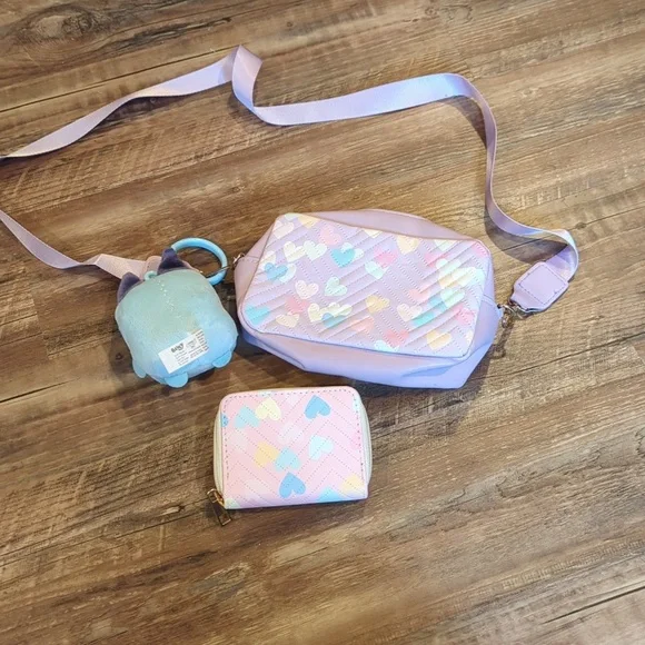 Bluey Across The Body Bag With Bag Charm With Matching Wallet - Picture 7 of 10